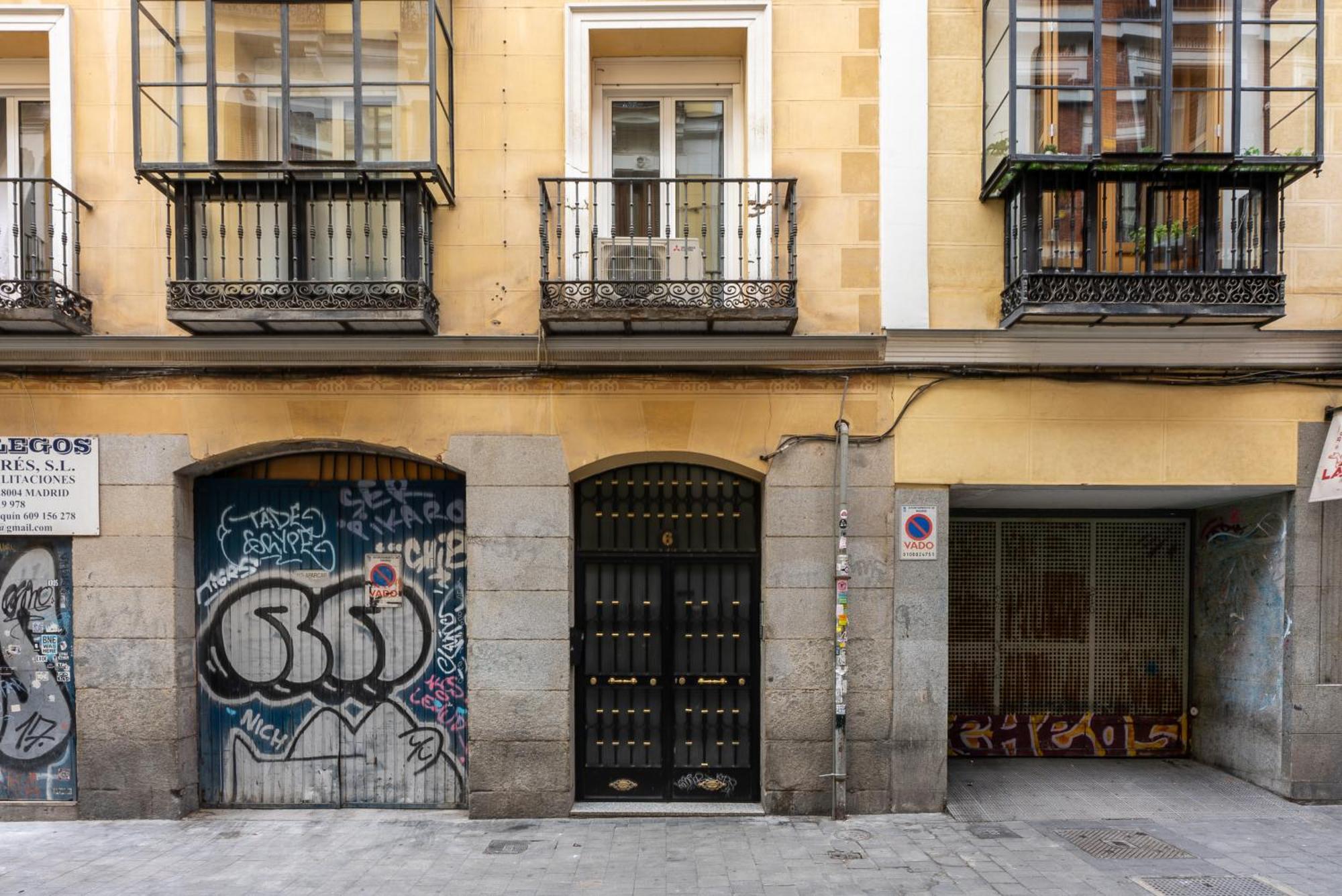 Апарт отель Smartr Madrid Chueca Экстерьер фото
